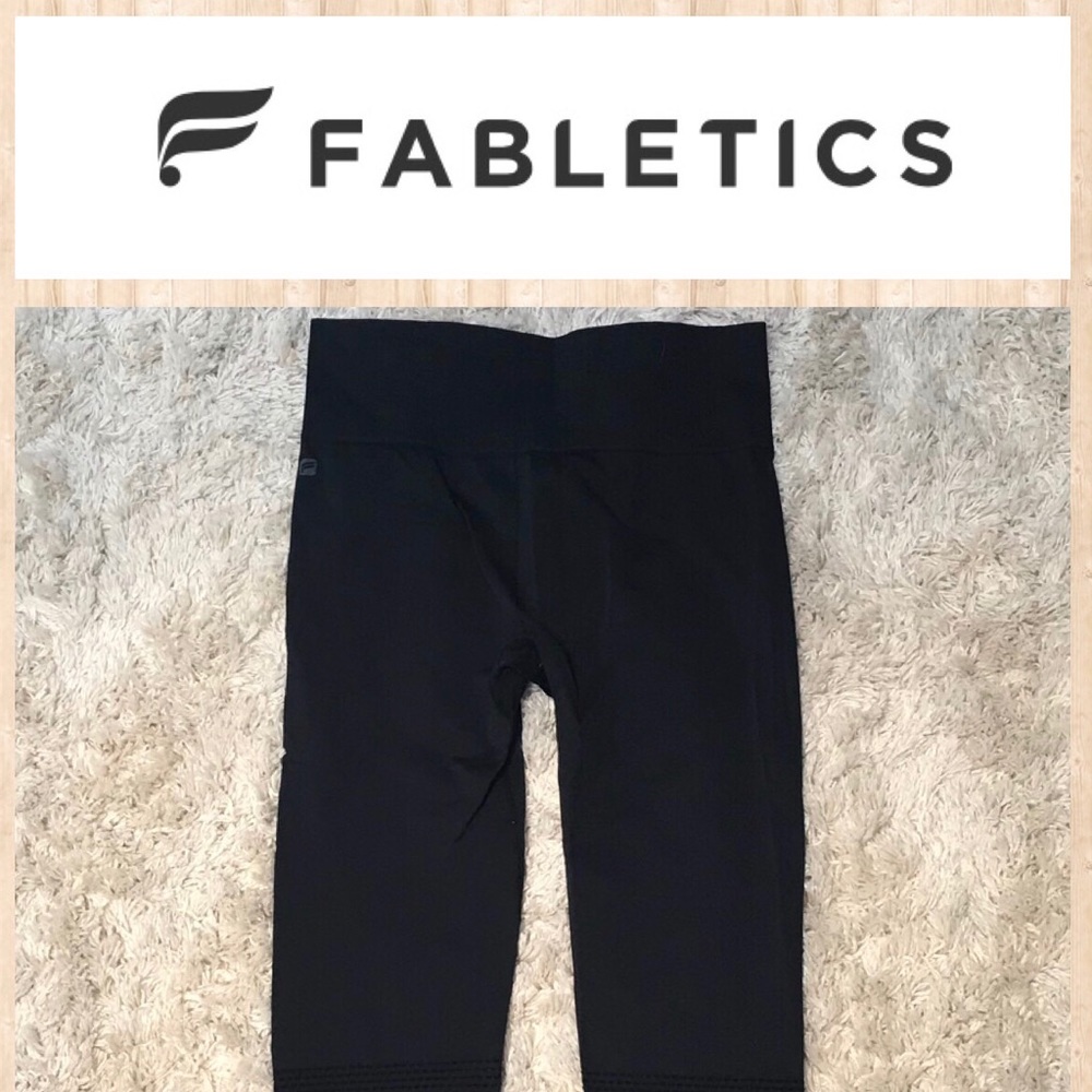 Black high waisted seamless tights w/ mesh detail
